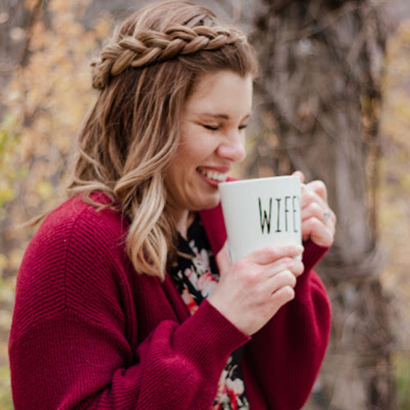 Meet your Posher, Ashton - Picture 1 of 1